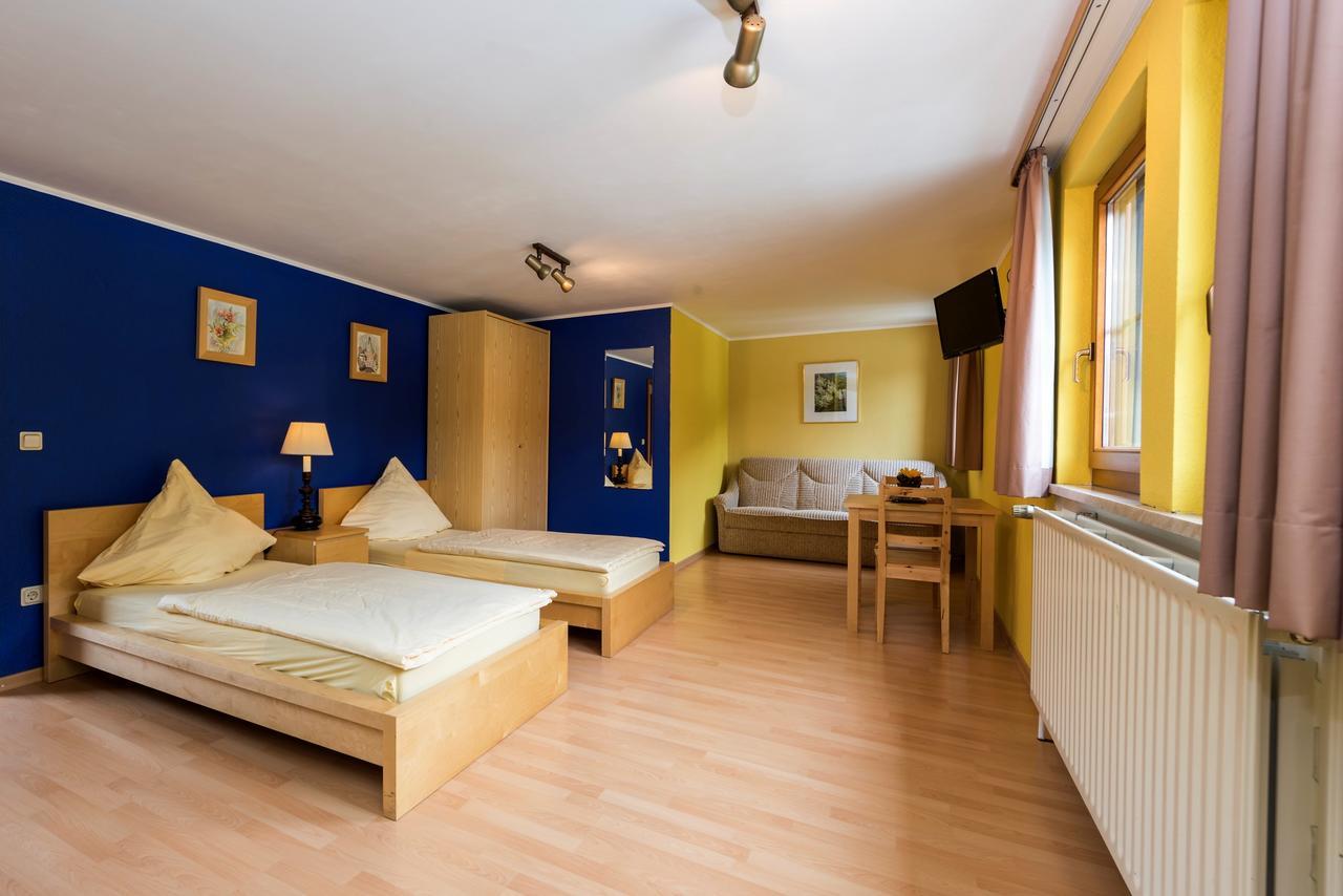 Camping De L'Our Appartements วีองเดน ภายนอก รูปภาพ