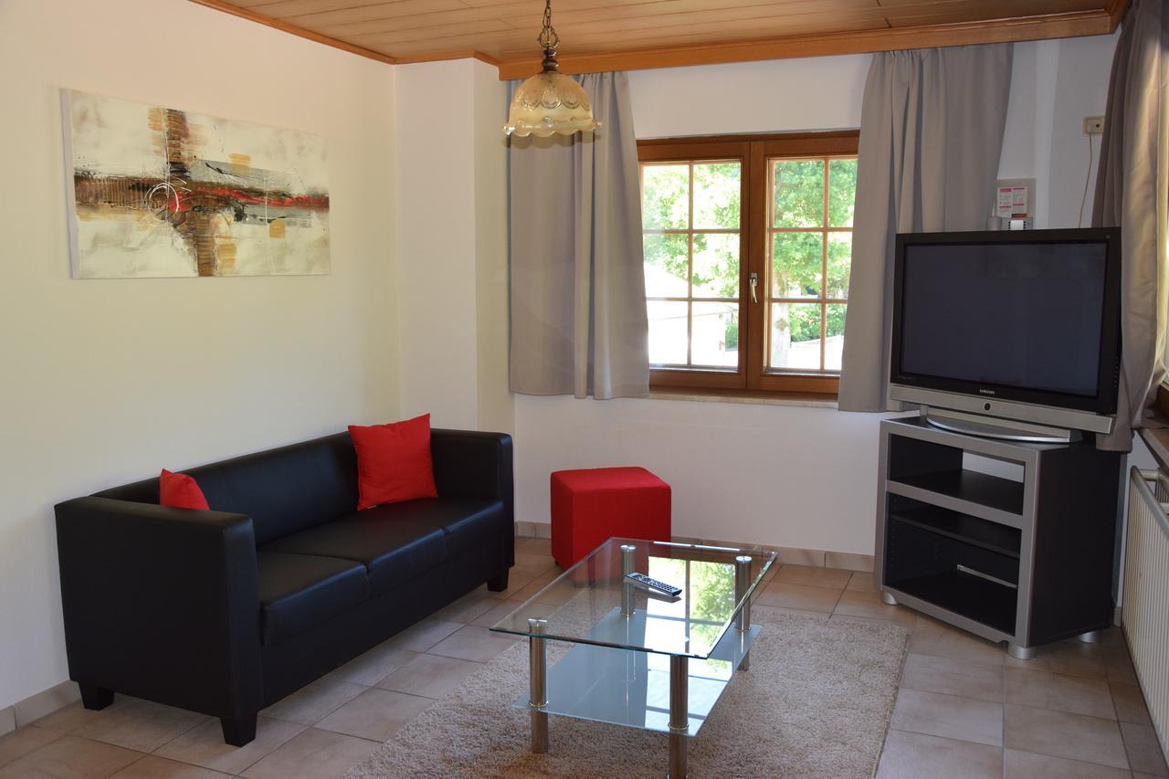 Camping De L'Our Appartements วีองเดน ภายนอก รูปภาพ